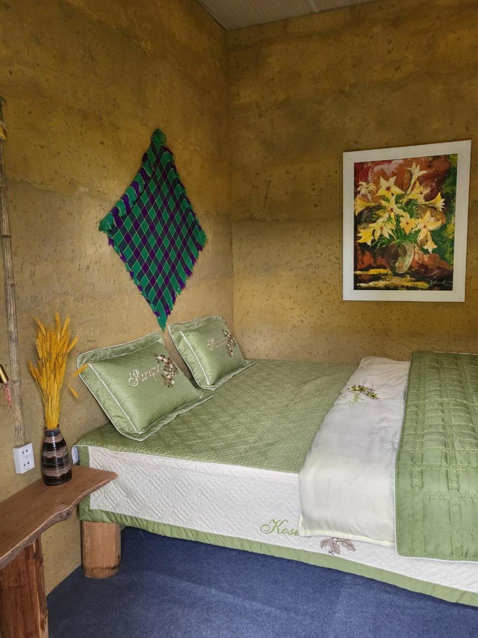Quan Thanh Homestay Loung Co